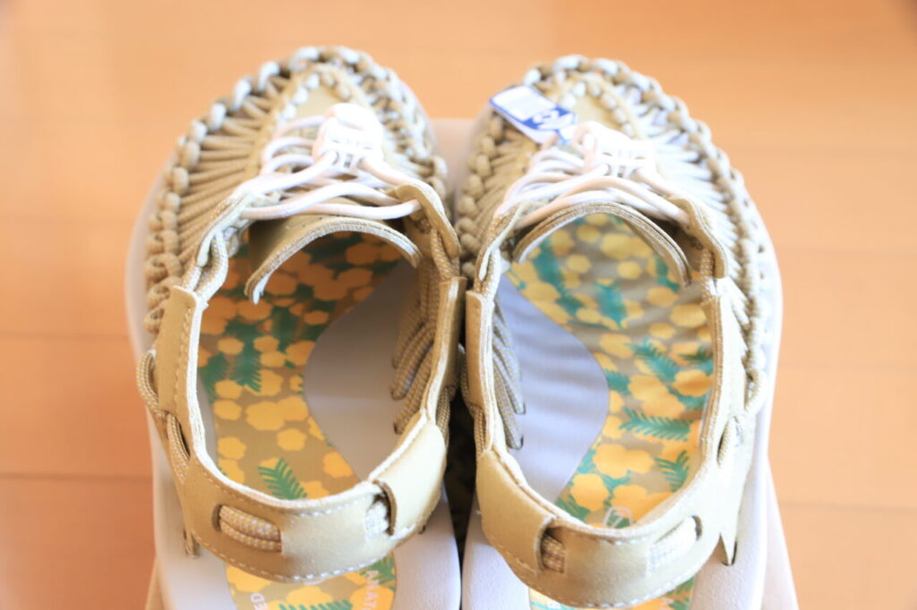 KEEN　ユニーク